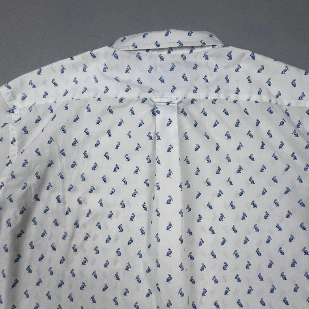 Coastal Button Down Shirt Mens XL White Blue Pelican‎ Bird Print Short Sleeve